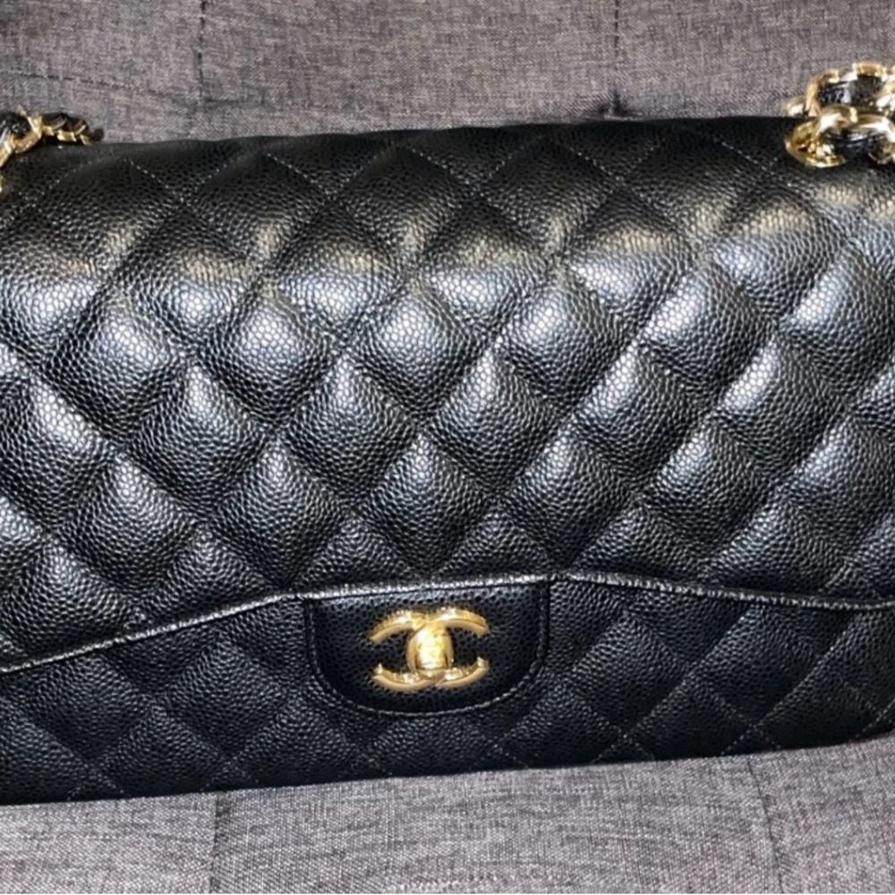 CHANEL Classic Crossbody Large Black Leather with Gold hardware